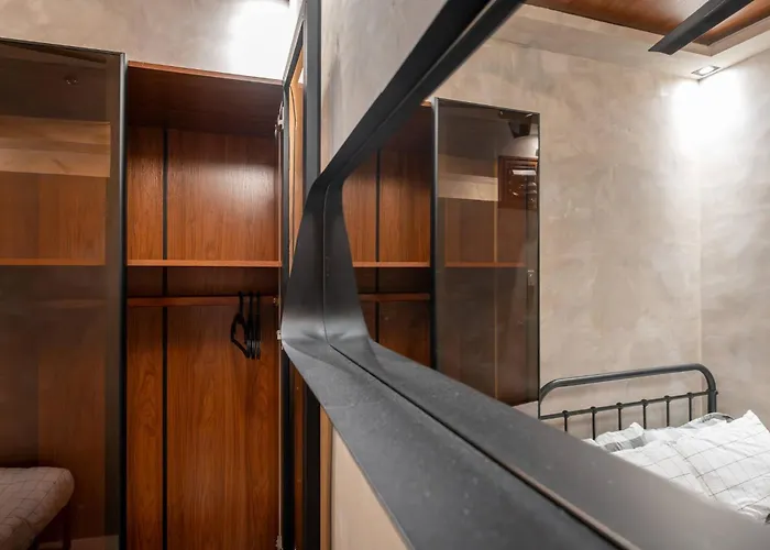 Modern Industrial 1 Bedroom | | Moa Shore 3 Naia * Manila