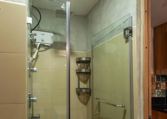Modern Industrial 1 Bedroom | | Moa Shore 3 Naia *